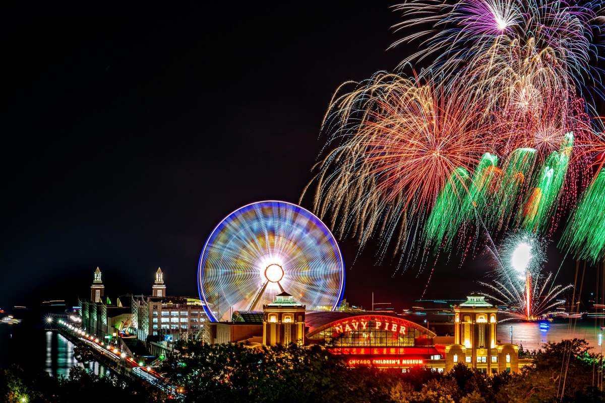 Navy Pier’s Independence Weekend Fireworks to be sponsored by Choose Chicago